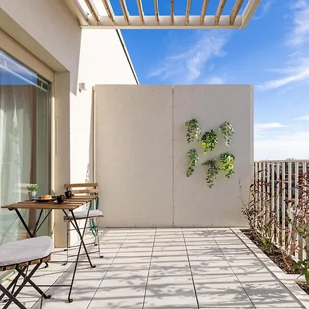 Relax In Style W Stunning Outdoor Space Bratislava