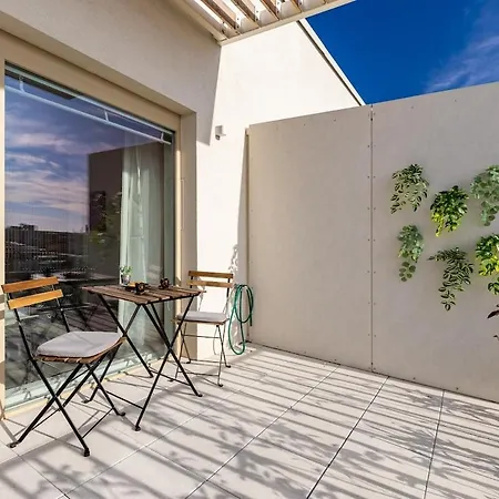 Relax In Style W Stunning Outdoor Space