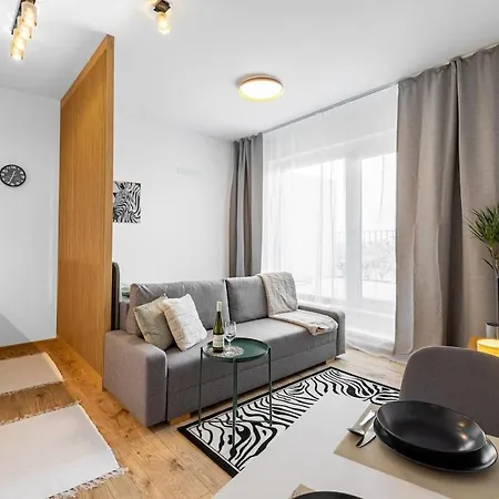 Relax In Style W Stunning Outdoor Space Apartamento Bratislava